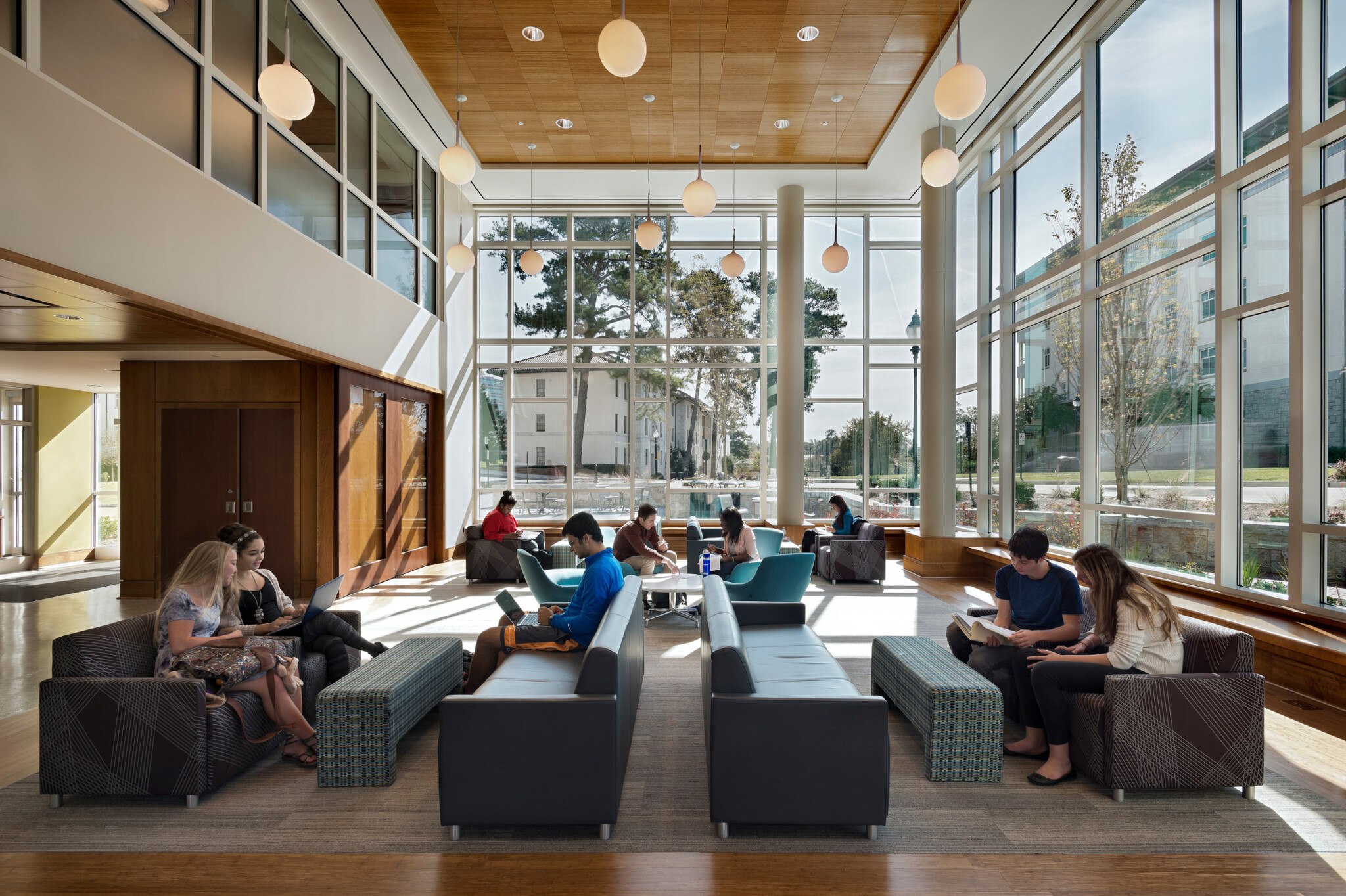 oxford road building presentation room