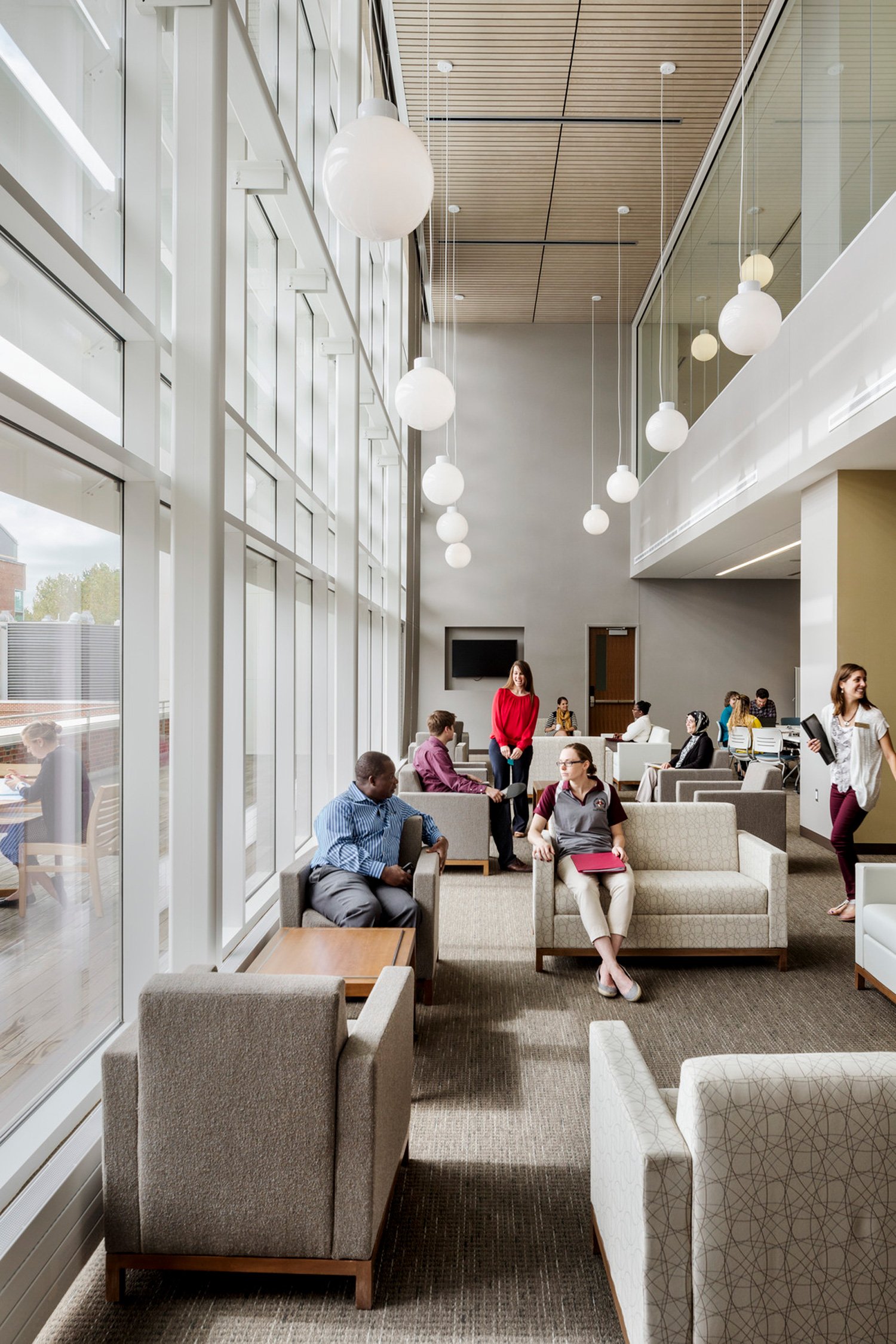 Collaboration space with floor to ceiling windows in the Salisbury University Patricia R. Guerrieri...