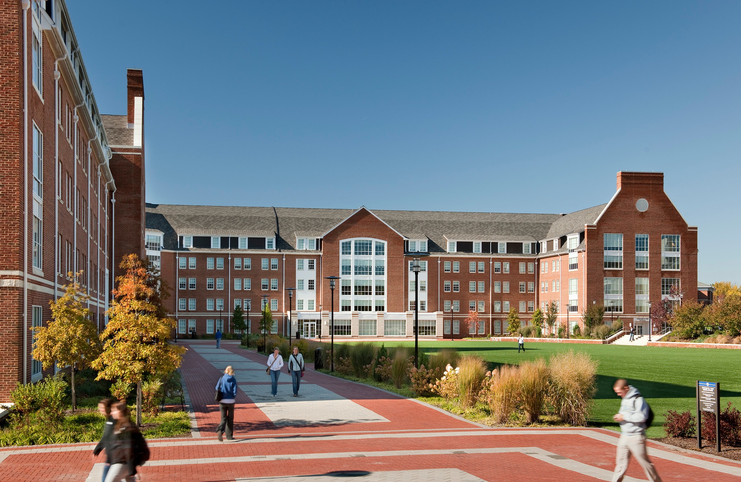 1 University Of Delaware Laird Campus Housing Exterior View 