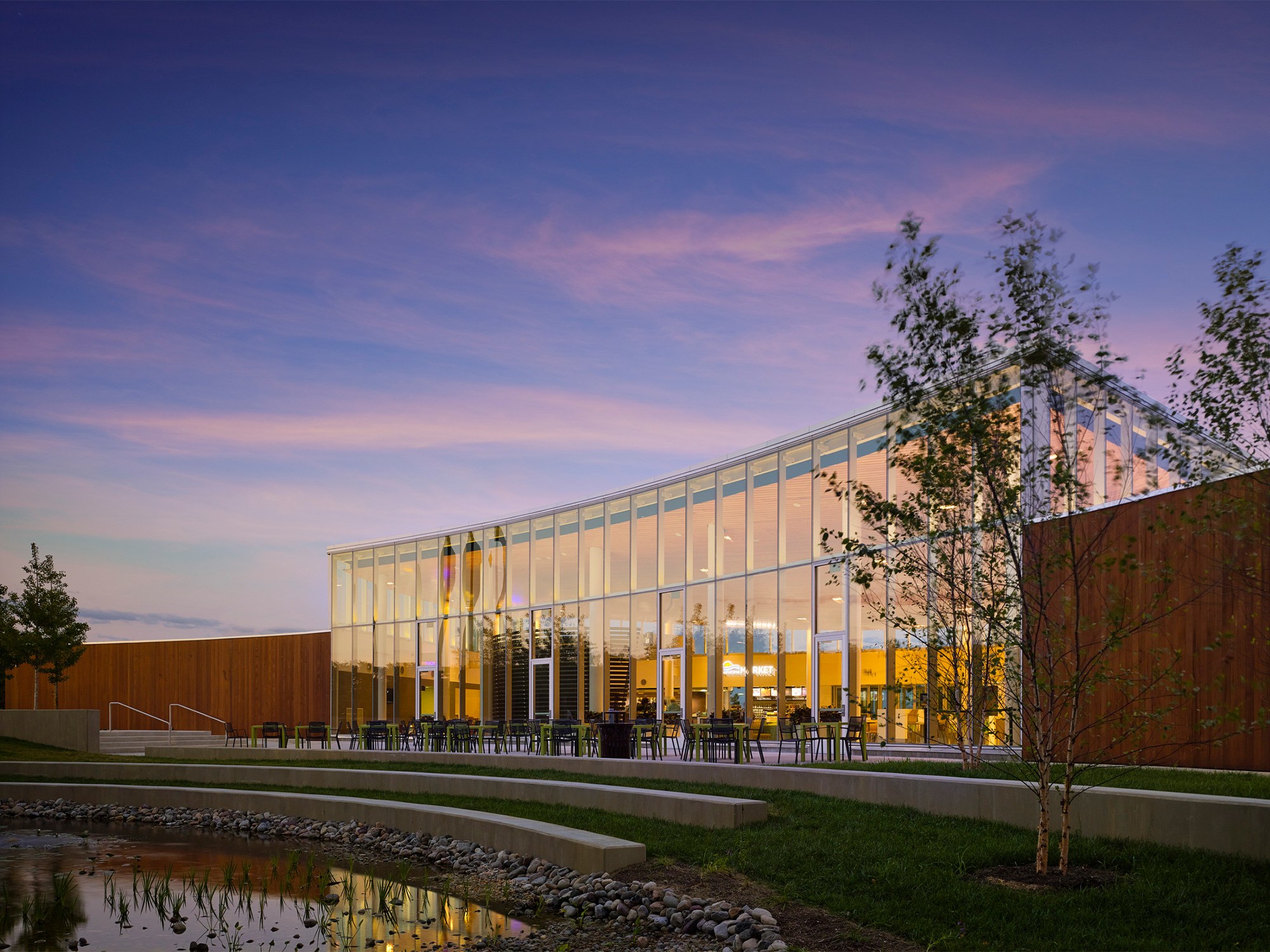 Glass exterior façades of Chesapeake House evokes nautical themes