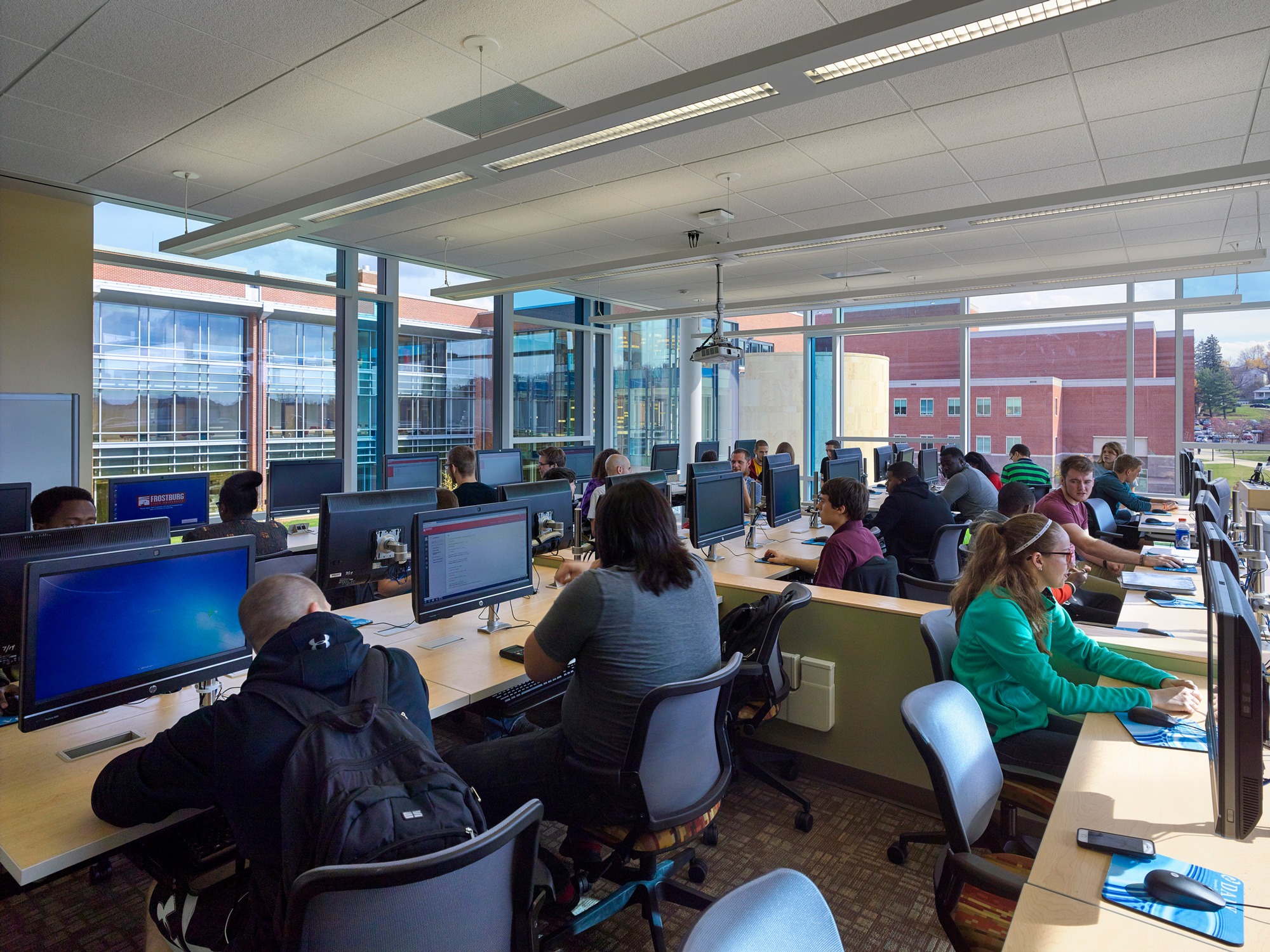 Interdisciplinary computer lab with expansive views.