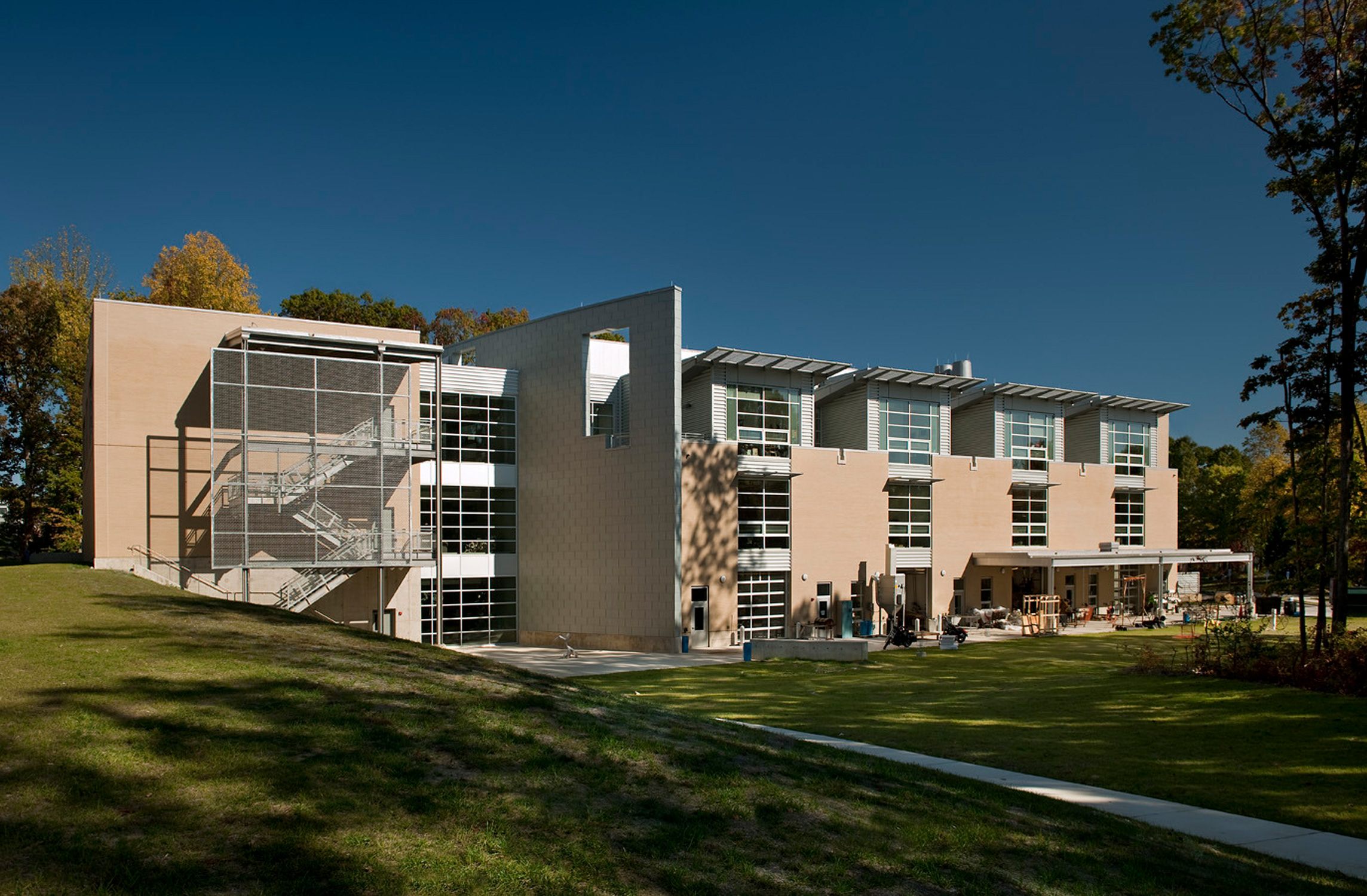 Mason University — Art and Design Building — Ayers Saint Gross