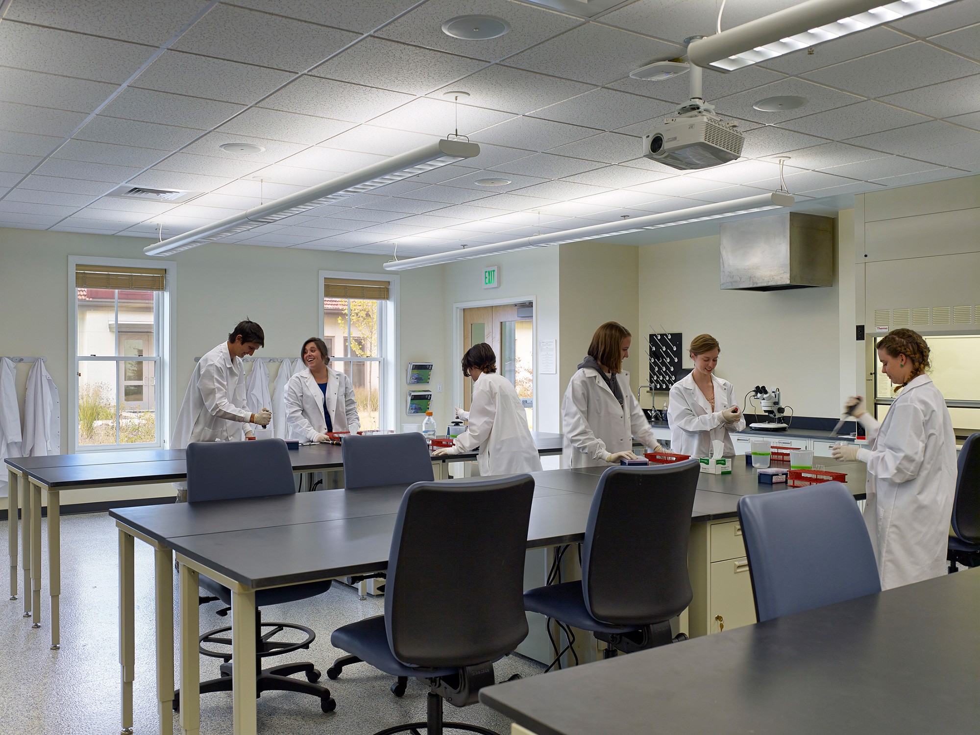 Conservation research lab in use at the Education and Training Center at the Smithsonian Conservation...