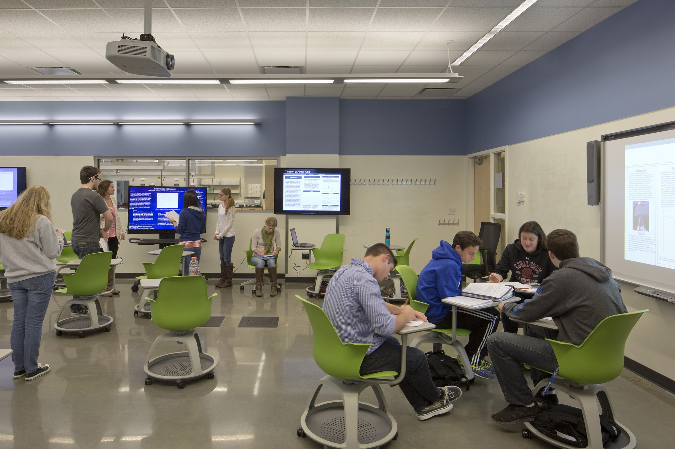 PBL classroom connected to lab space at the University of Delaware Interdisciplinary Science &...