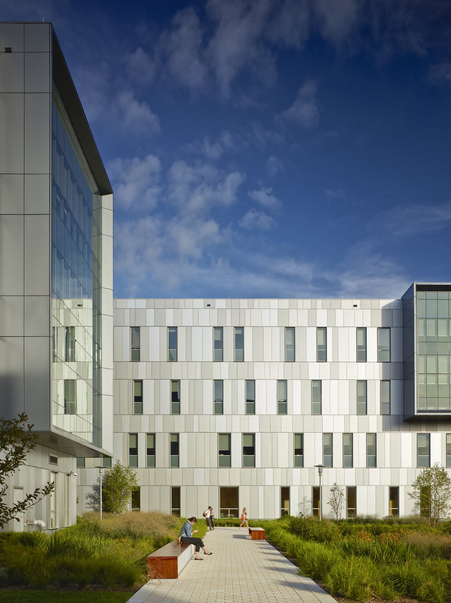 Students using the plaza and courtyard at the University of Delaware Interdisciplinary Science...