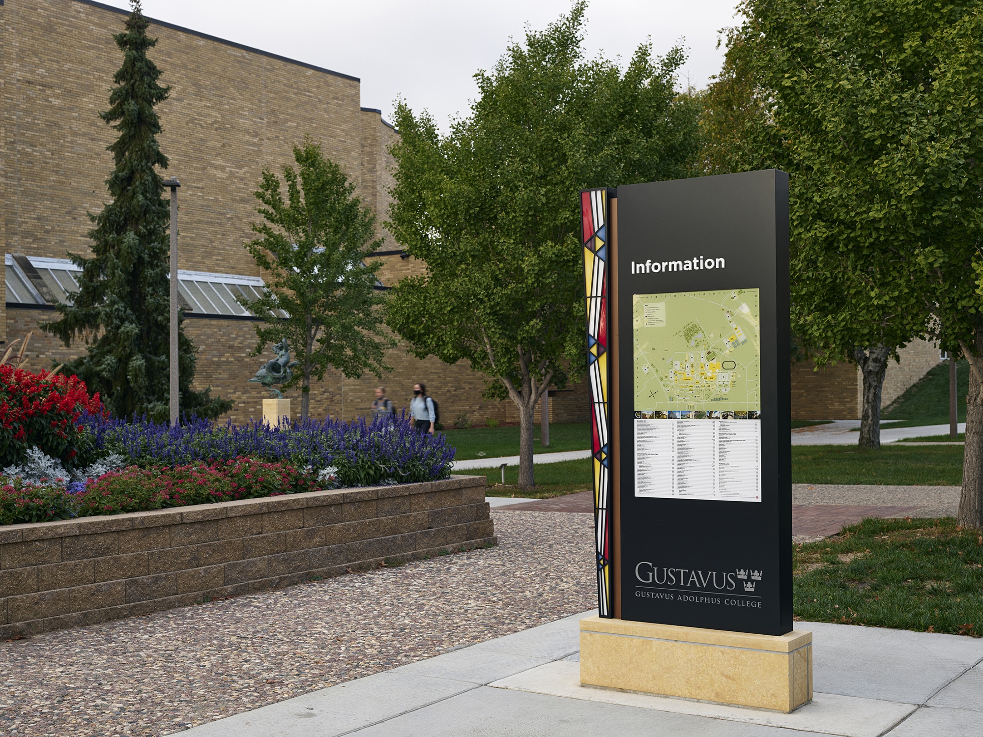 Information kiosk with environmental graphic design for Gustavus Adolphus College