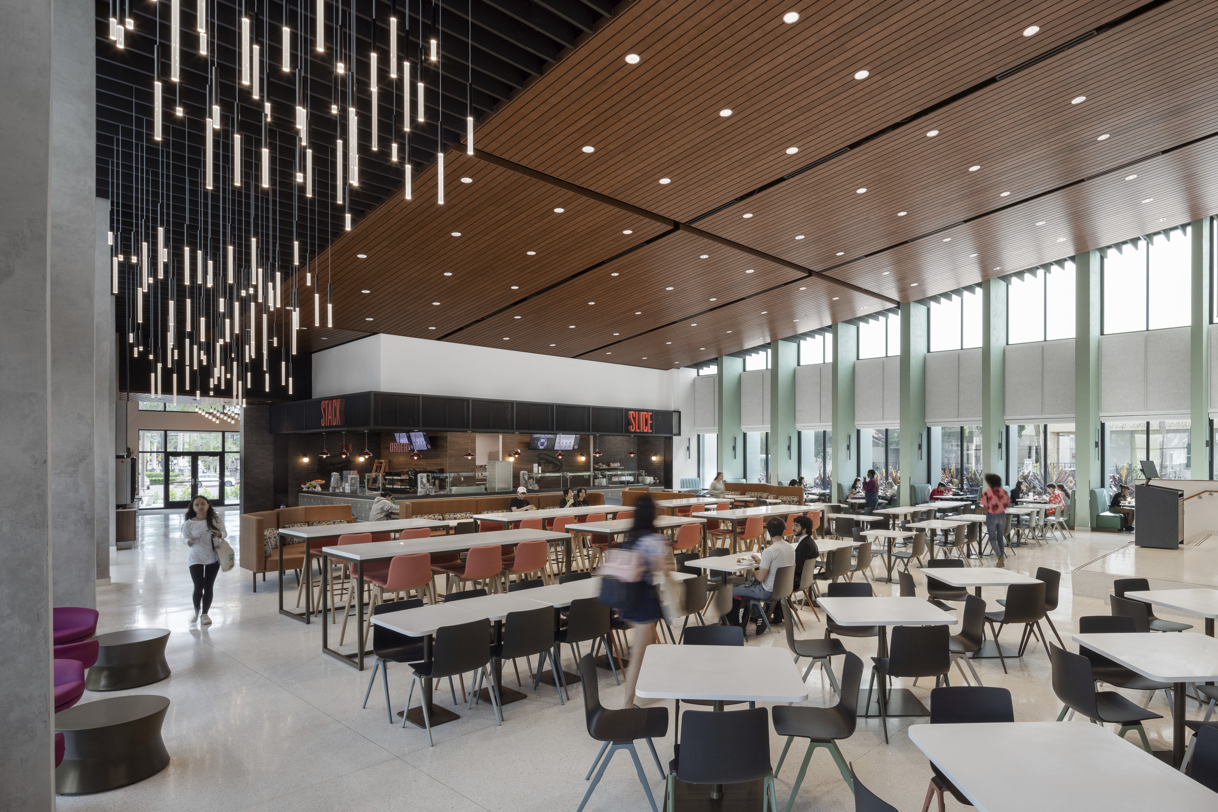 The interior dining hall at Ringling College Cunniffe Commons