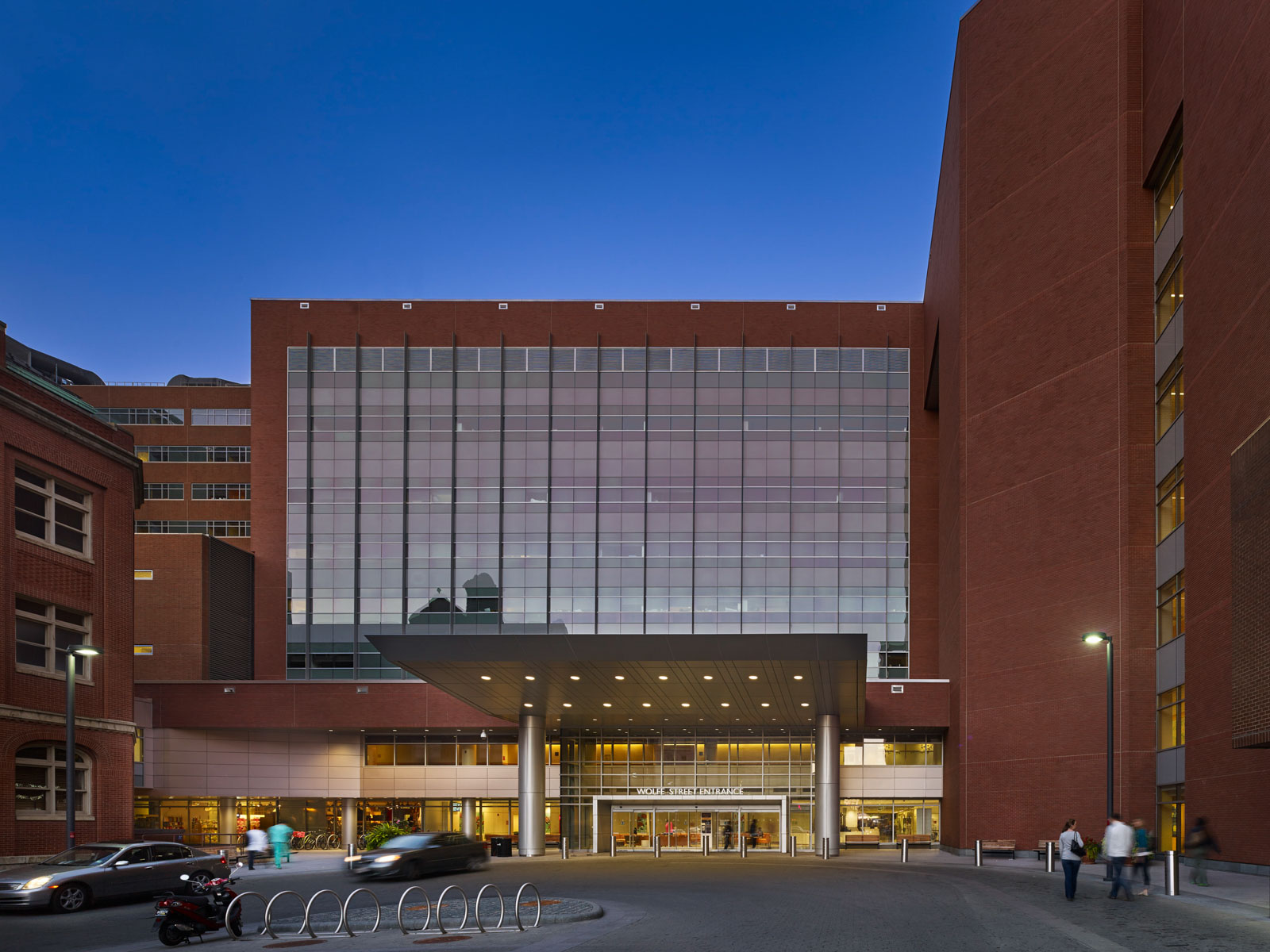 an exterior view of the Nelson Harvey Building at Johns Hopkins Hospital 